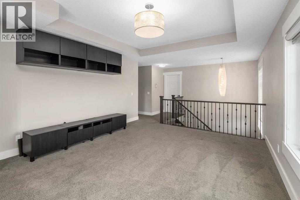 45 Rockcliff Heights Nw, Calgary, Alberta  T3G 0C7 - Photo 18 - A2302349