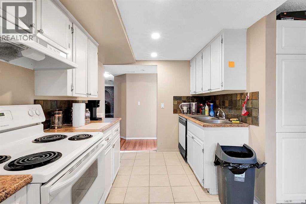 51 Bermondsey Place Nw, Calgary, Alberta  T3K 1V6 - Photo 32 - A2302844