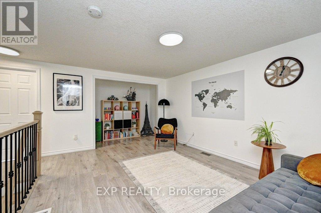 795 Laurelwood Drive, Waterloo, Ontario  N2V 0A3 - Photo 13 - X13016422