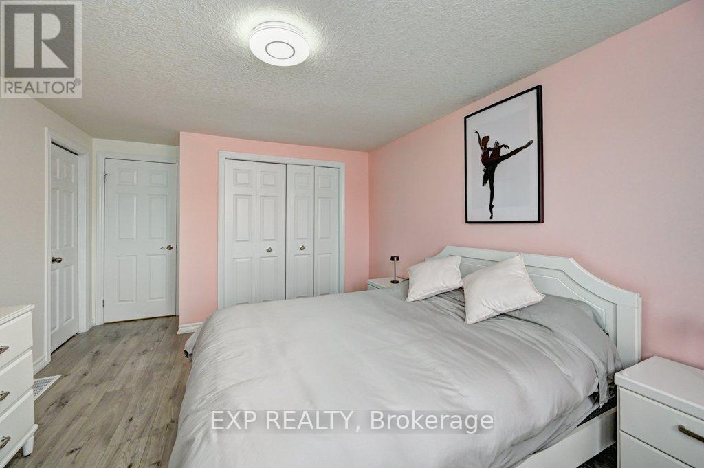 795 Laurelwood Drive, Waterloo, Ontario  N2V 0A3 - Photo 14 - X13016422