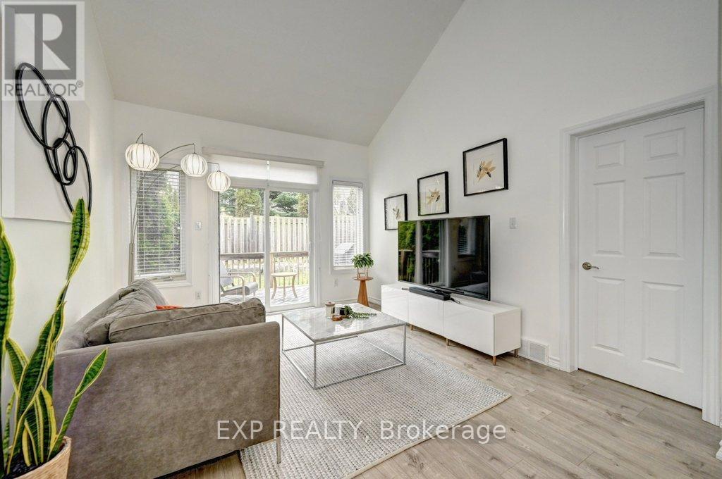 795 Laurelwood Drive, Waterloo, Ontario  N2V 0A3 - Photo 3 - X13016422