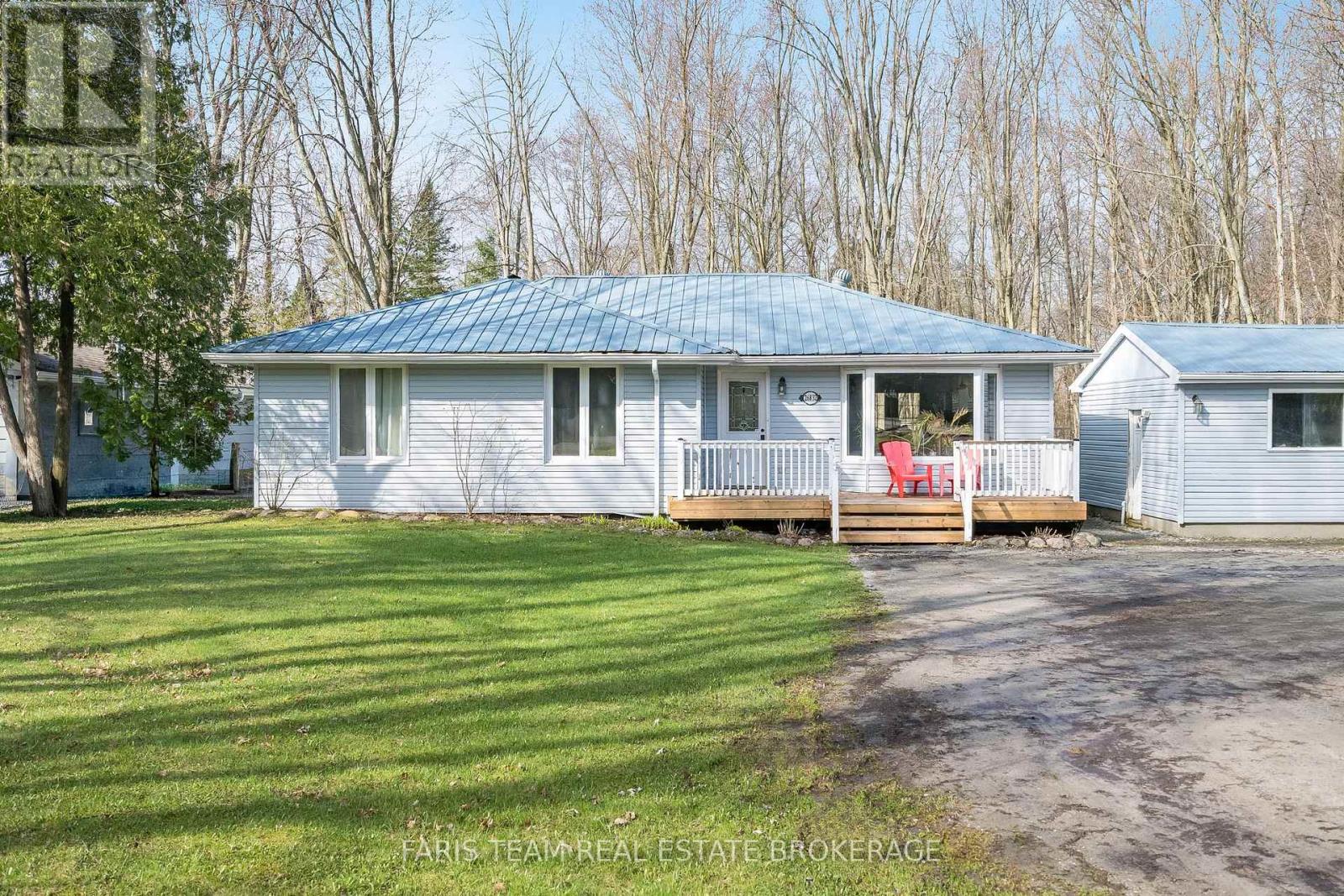 26832 Park Road, Georgina, Ontario  L0E 1R0 - Photo 3 - N12842870