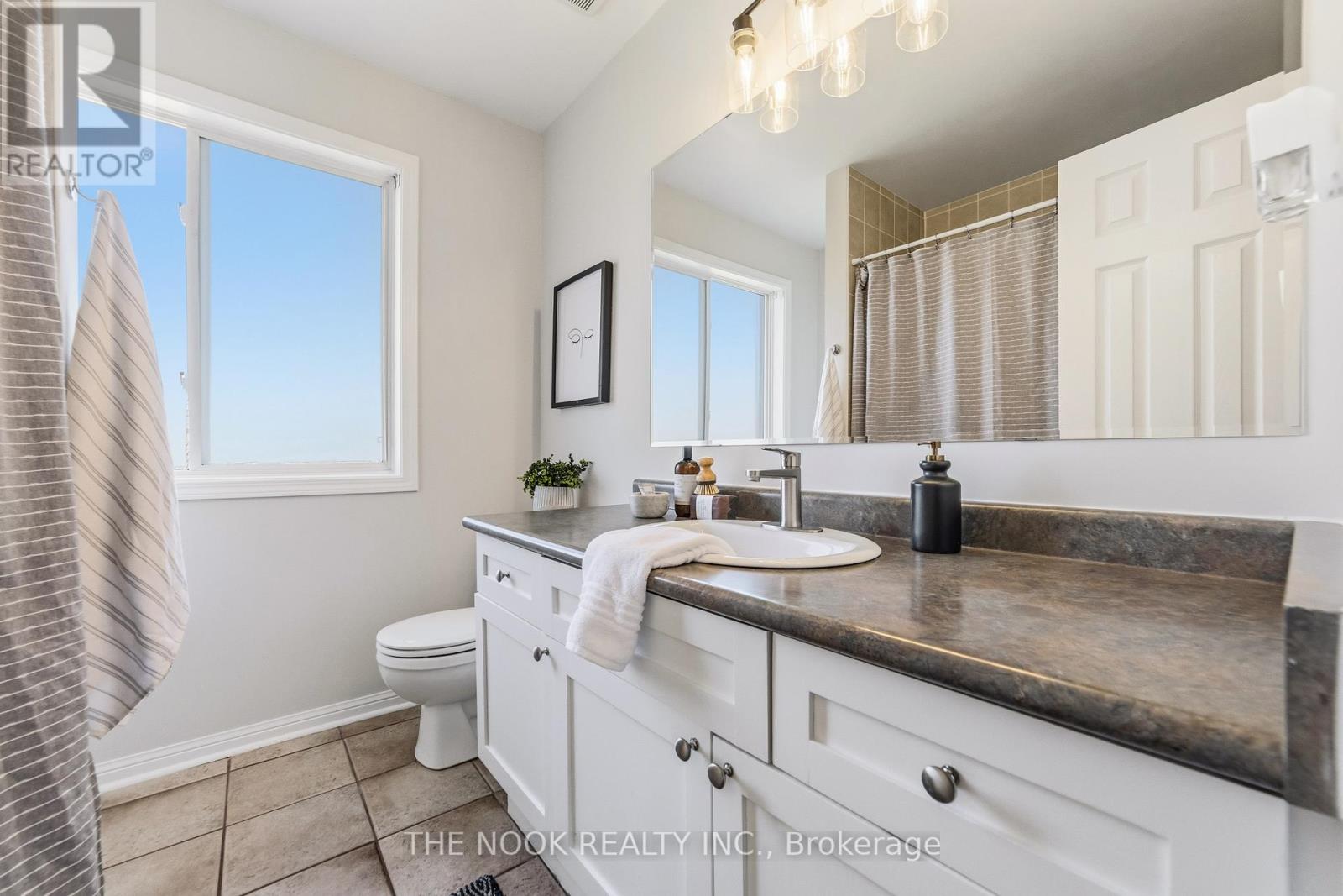 1556 Harwood Drive, Milton (Cl Clarke), Ontario  L9T 5K1 - Photo 24 - W13016528