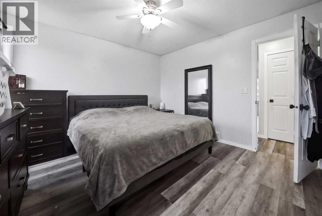 115 Kirkland Close, Red Deer, Alberta  T4P 4A4 - Photo 14 - A2301743