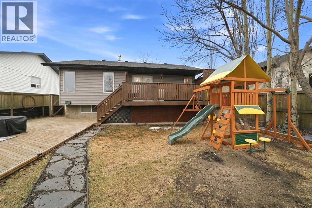 115 Kirkland Close, Red Deer, Alberta  T4P 4A4 - Photo 29 - A2301743