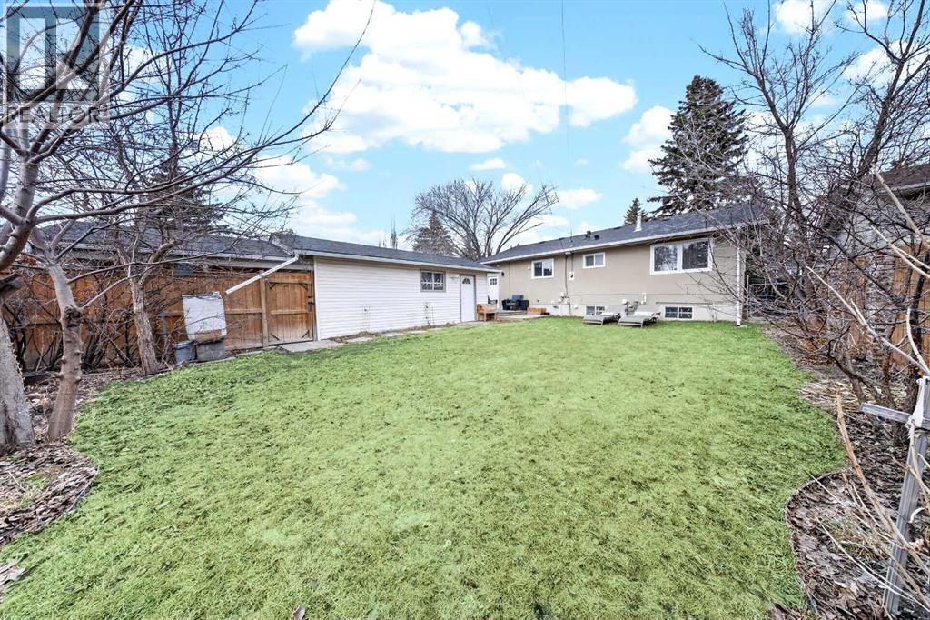 5219 Valiant Drive Nw, Calgary, Alberta  T3A 0Y6 - Photo 25 - A2302094