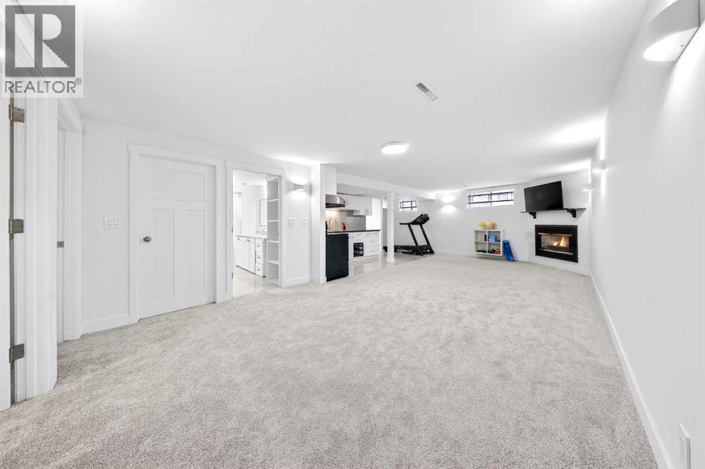 5219 Valiant Drive Nw, Calgary, Alberta  T3A 0Y6 - Photo 15 - A2302094