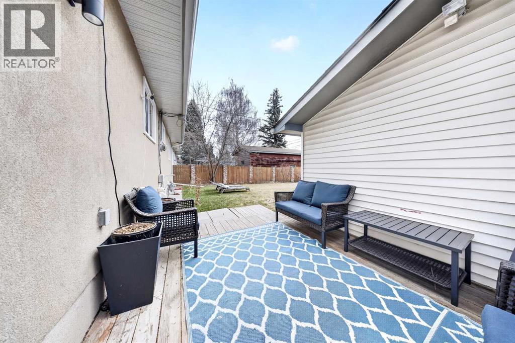 5219 Valiant Drive Nw, Calgary, Alberta  T3A 0Y6 - Photo 22 - A2302094