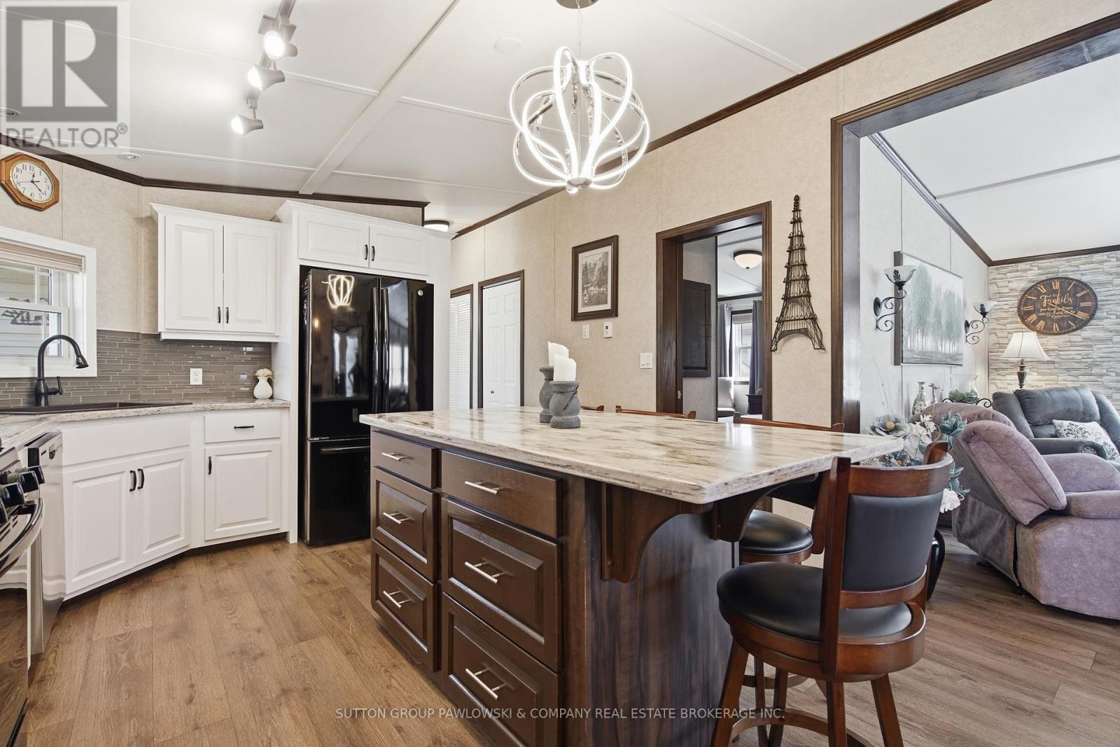 142 - 22790 Amiens Road, Middlesex Centre, Ontario  N0L 1R0 - Photo 11 - X13016518