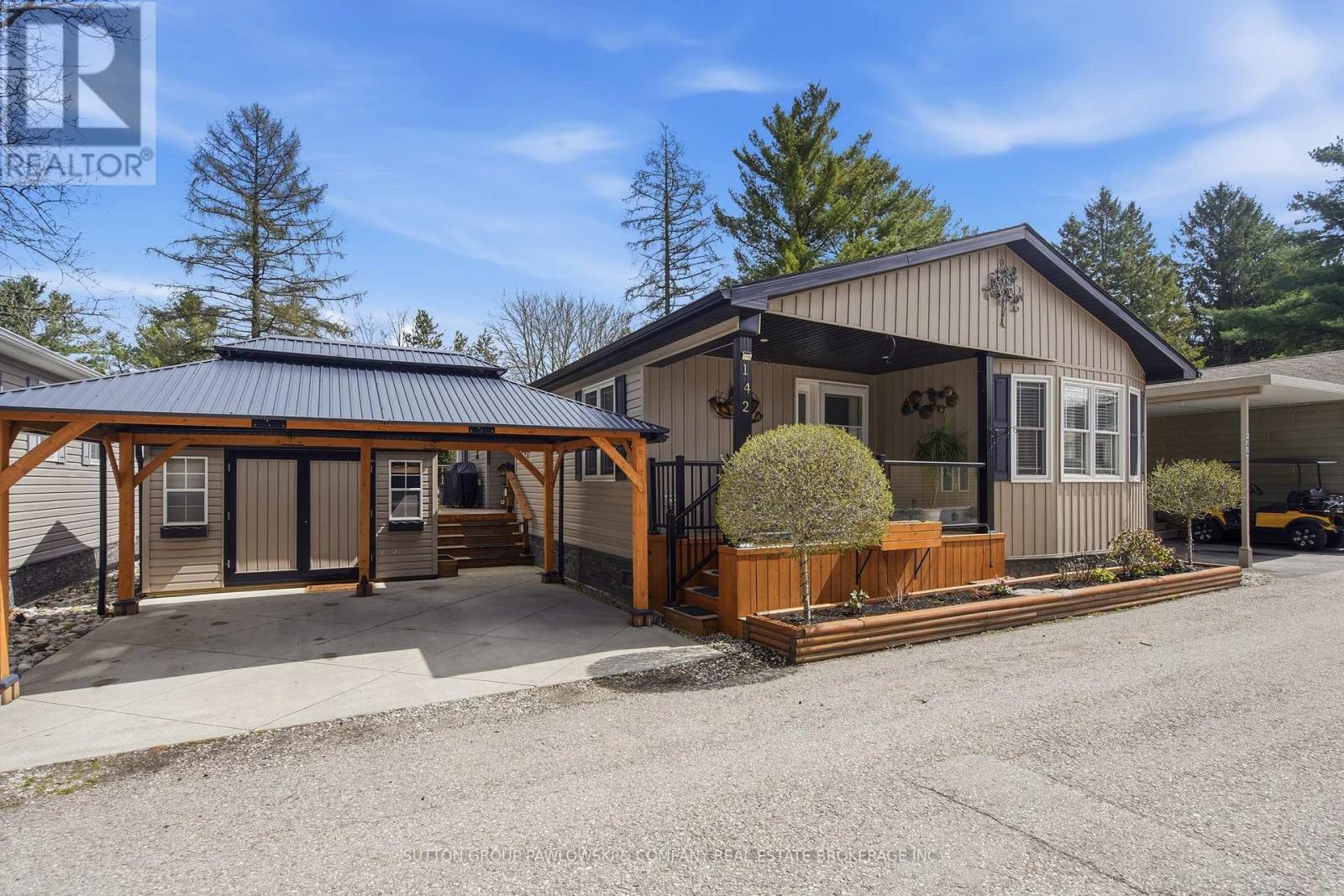 142 - 22790 Amiens Road, Middlesex Centre, Ontario  N0L 1R0 - Photo 2 - X13016518