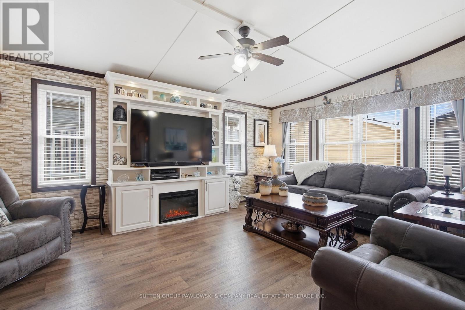 142 - 22790 Amiens Road, Middlesex Centre, Ontario  N0L 1R0 - Photo 6 - X13016518