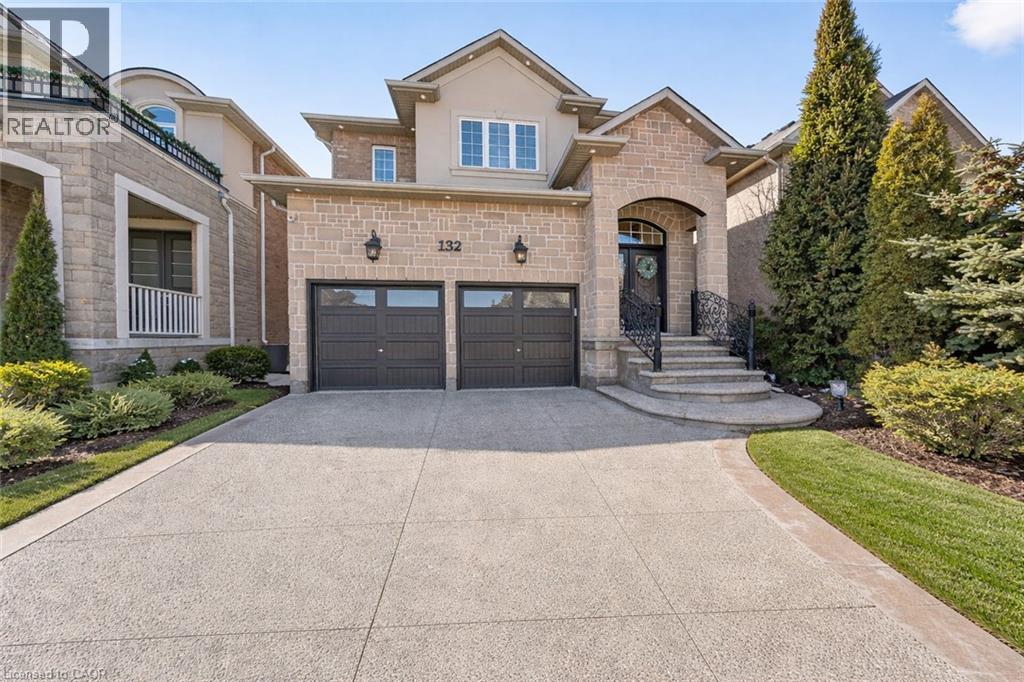 132 GRANDELL Drive, Ancaster, Ontario