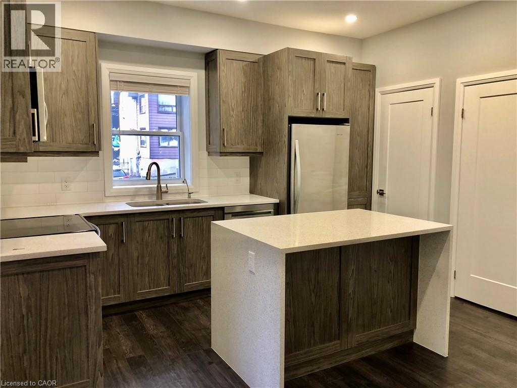 8 Wellington Street Unit# 2, Kitchener, Ontario  N2G 2E5 - Photo 2 - 40822132