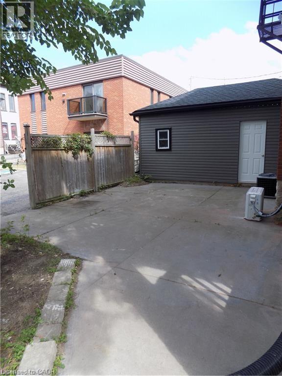 8 Wellington Street Unit# 2, Kitchener, Ontario  N2G 2E5 - Photo 13 - 40822132