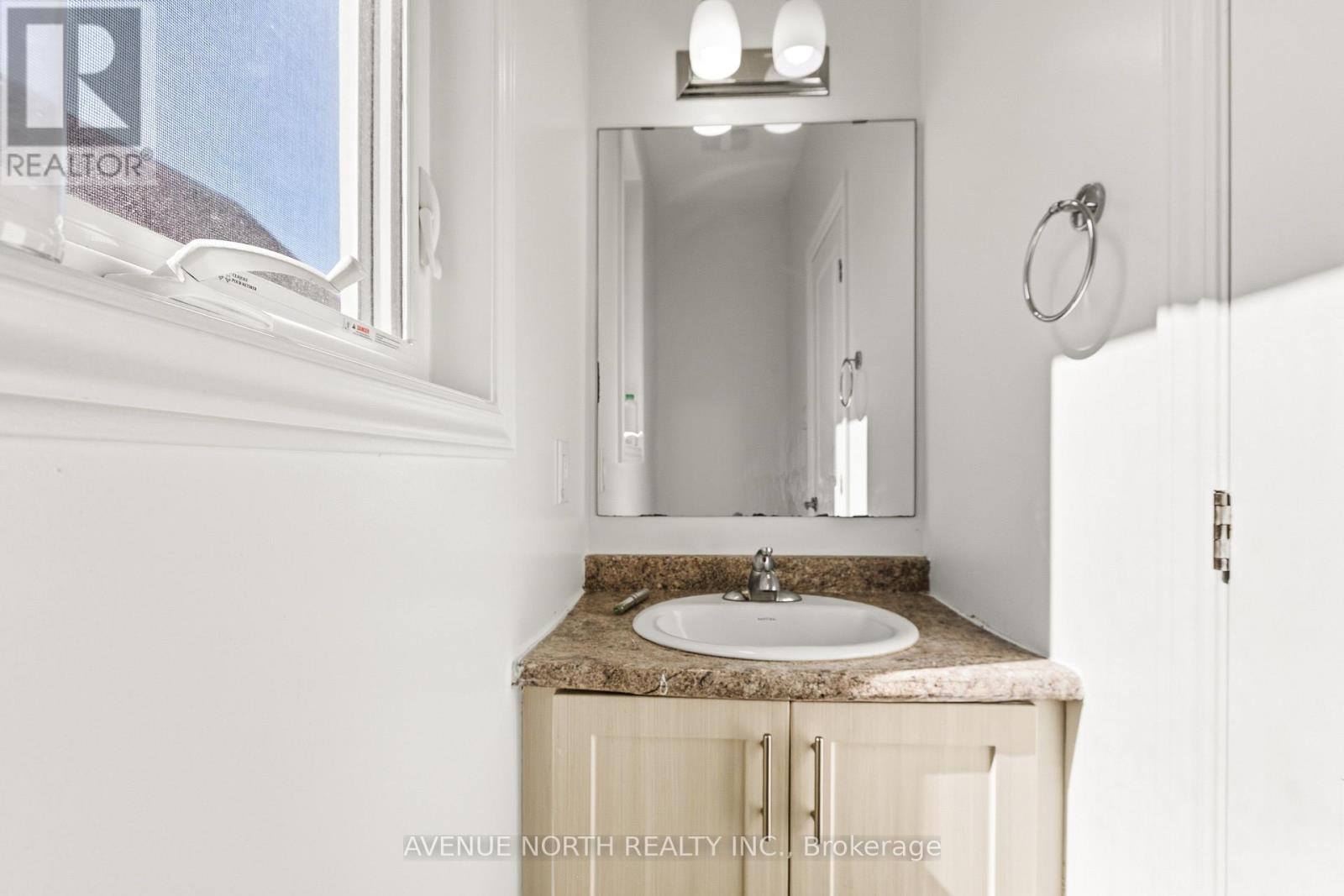 36 Dun Skipper Drive, Ottawa, Ontario  K1X 0J3 - Photo 26 - X13016446