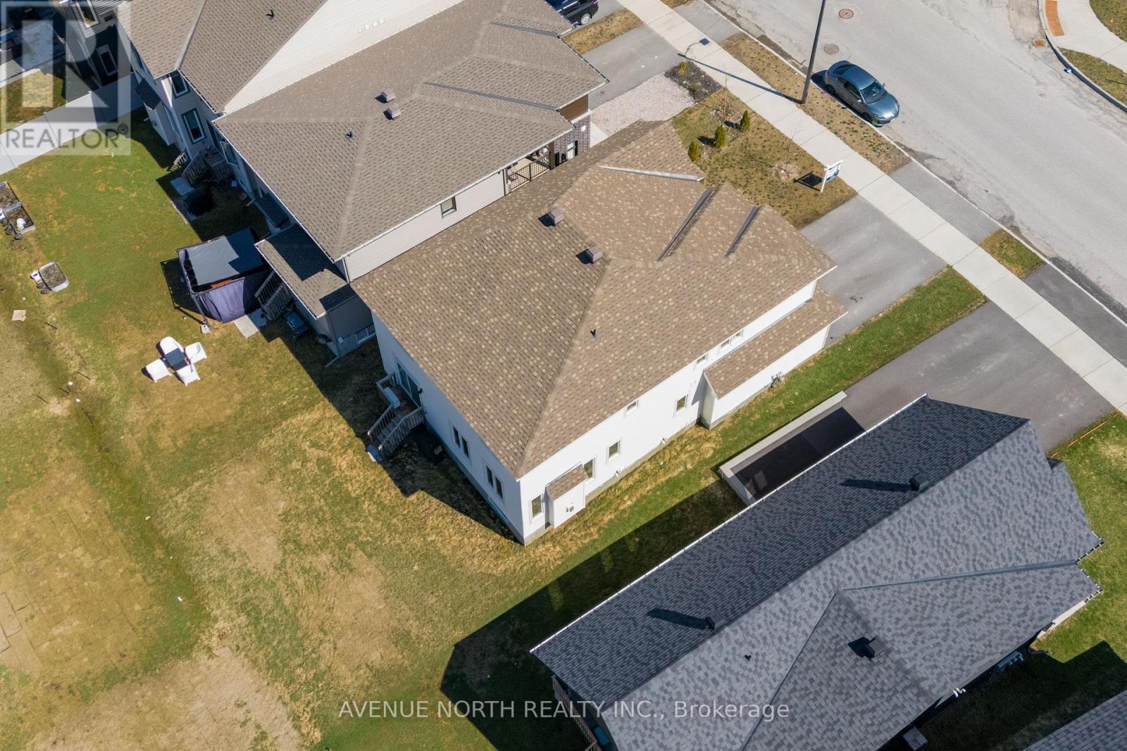 36 Dun Skipper Drive, Ottawa, Ontario  K1X 0J3 - Photo 8 - X13016446