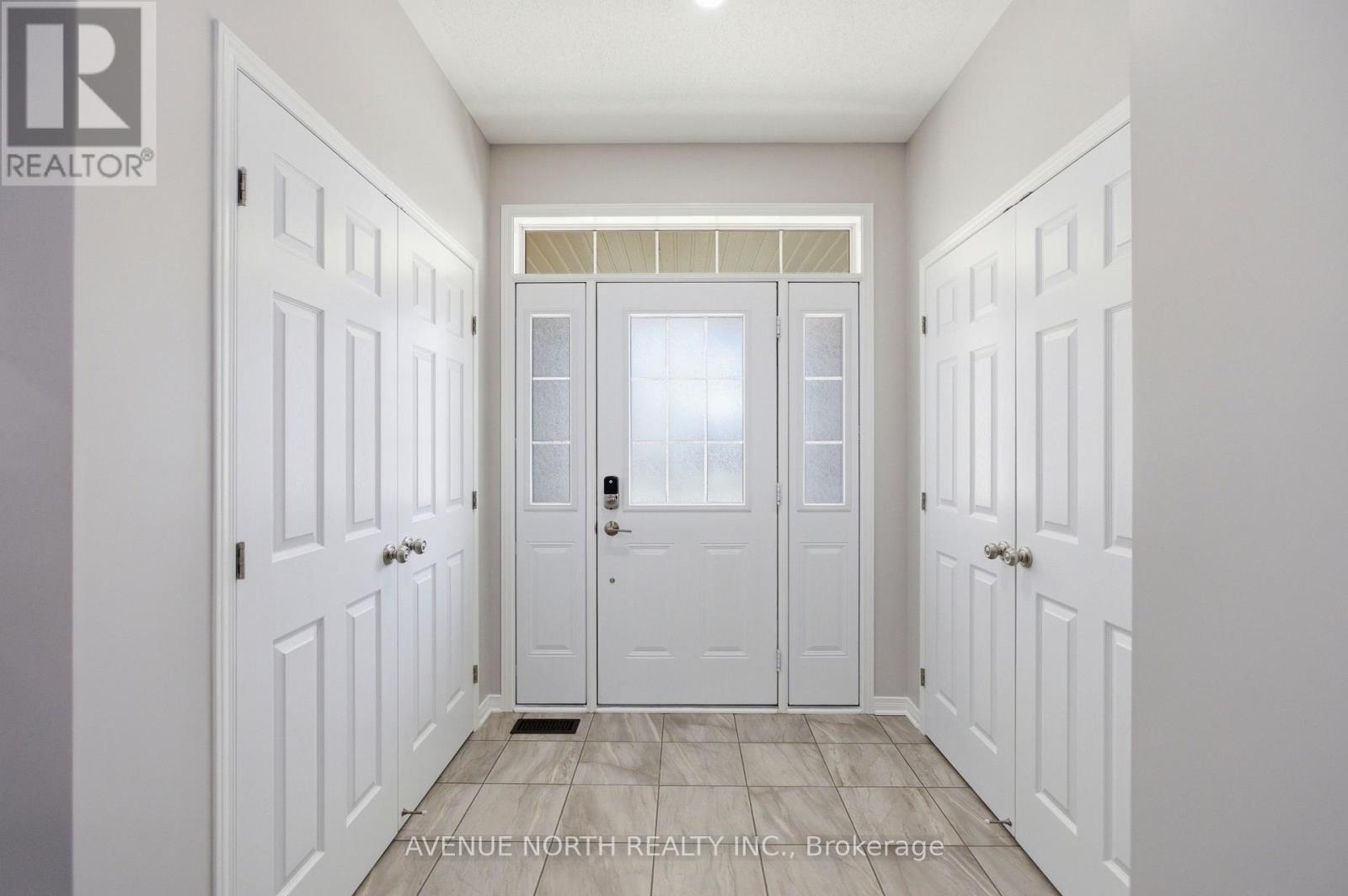 514 Pinawa Circle, Ottawa, Ontario  K2J 5Y2 - Photo 5 - X13016472