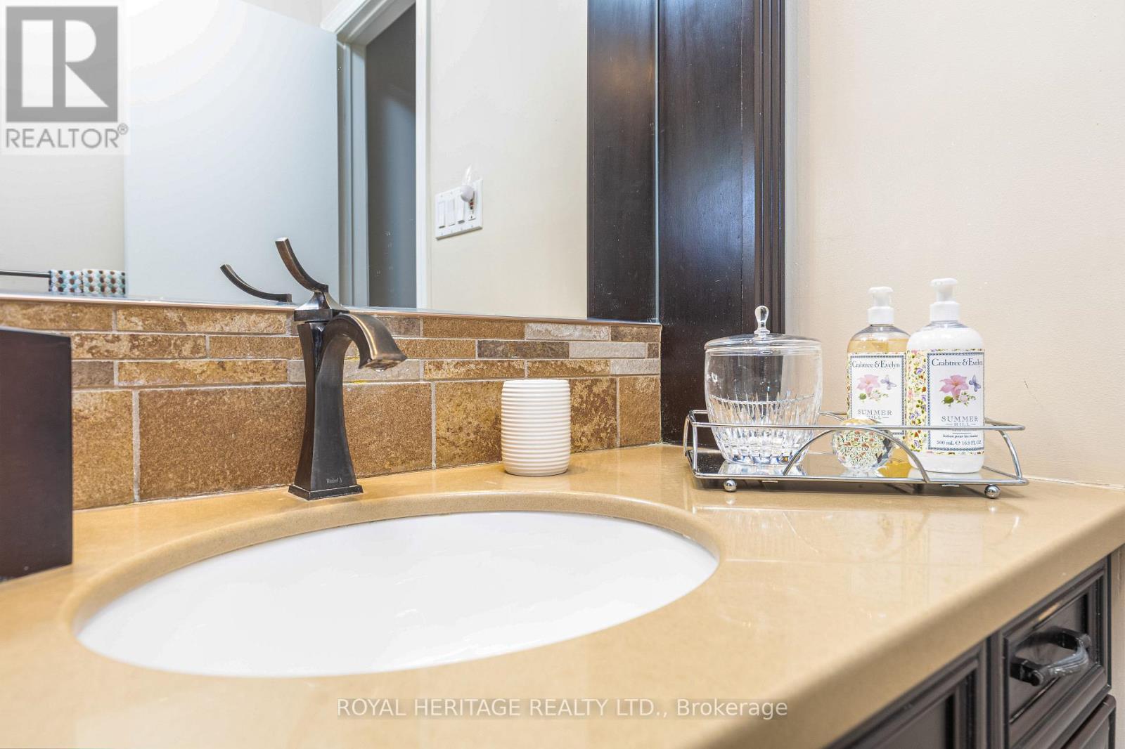 53 Teresa Drive, Whitby, Ontario  L1N 6H9 - Photo 45 - E13015382