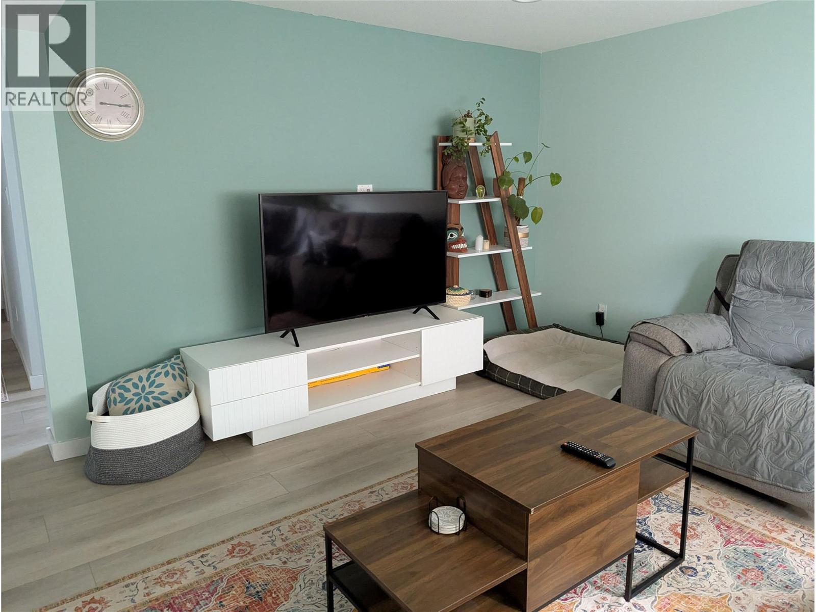 710 Ivy Street, Castlegar, British Columbia  V1N 2G4 - Photo 16 - 10379376