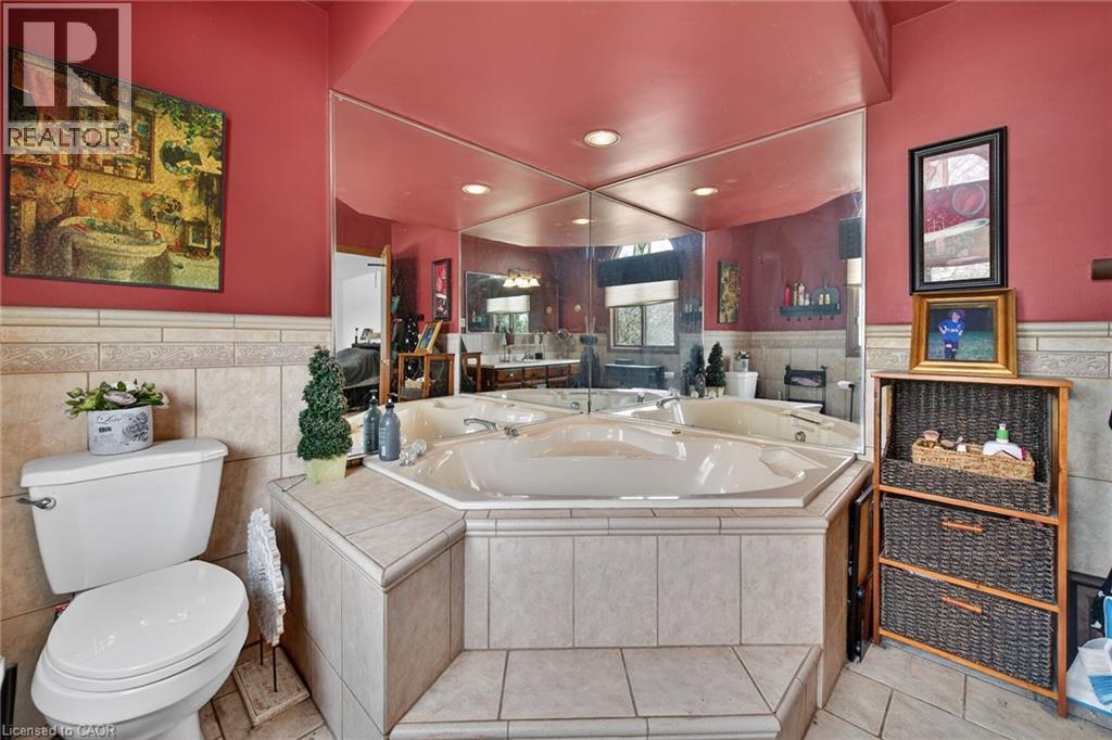 249 Lloyminn Avenue, Ancaster, Ontario  L9G 4C4 - Photo 32 - 40822133