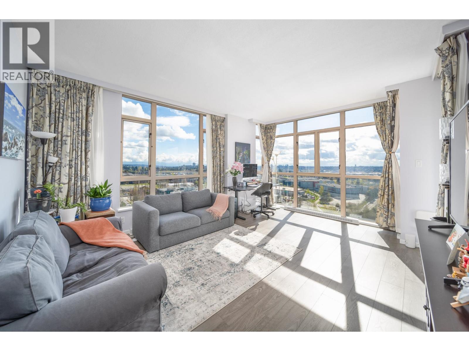 1606 6888 Station Hill Drive, Burnaby, British Columbia  V3N 4X5 - Photo 5 - R3110978