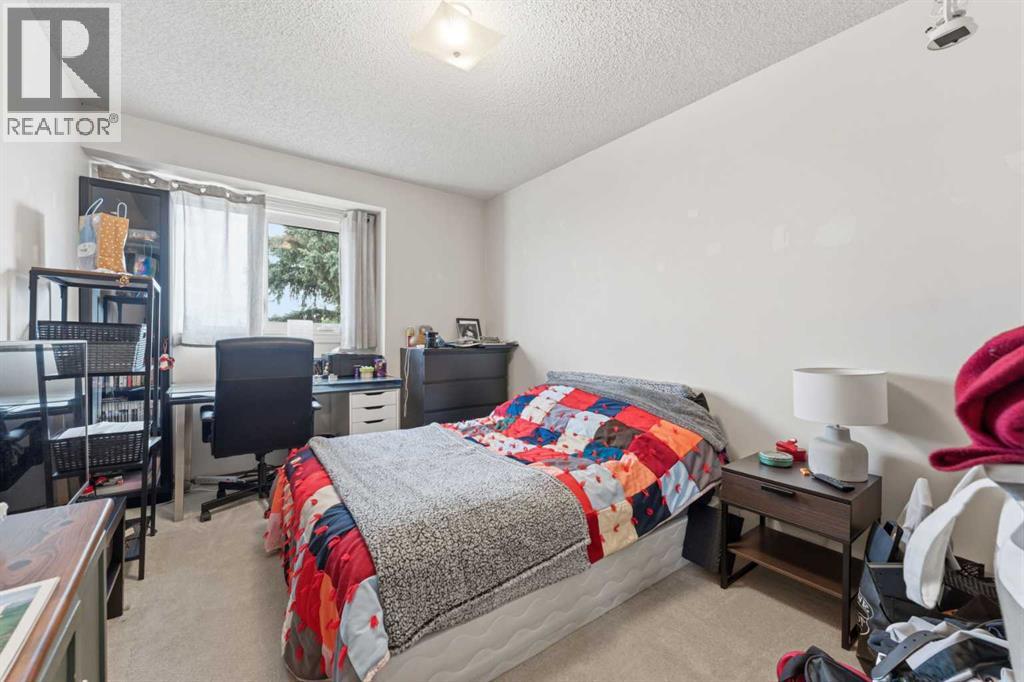 427 Woodbine Boulevard SW, Calgary, Alberta  T2W 4G9 - Photo 31 - A2302139
