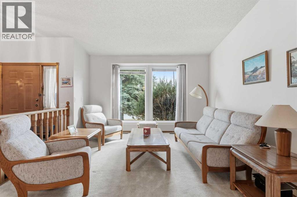 427 Woodbine Boulevard SW, Calgary, Alberta  T2W 4G9 - Photo 15 - A2302139