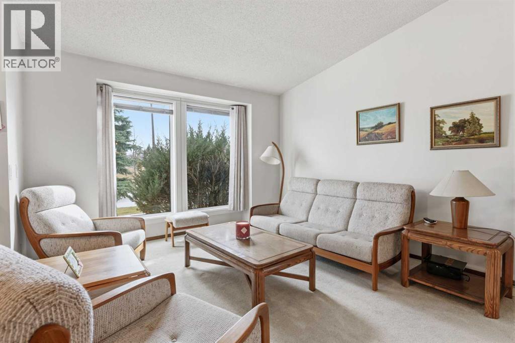 427 Woodbine Boulevard SW, Calgary, Alberta  T2W 4G9 - Photo 16 - A2302139