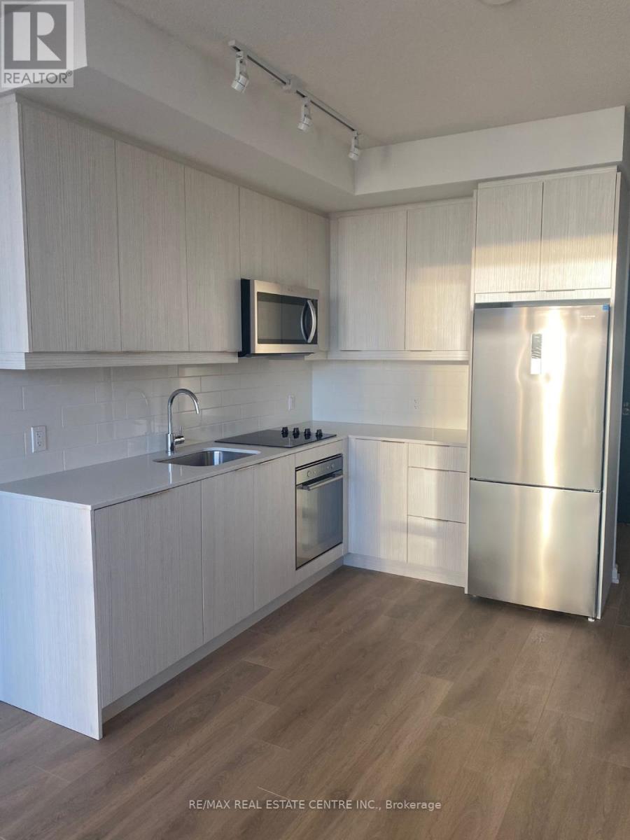 722 - 36 Forest Manor Road, Toronto (Henry Farm), Ontario  M2J 1M1 - Photo 6 - C13016502