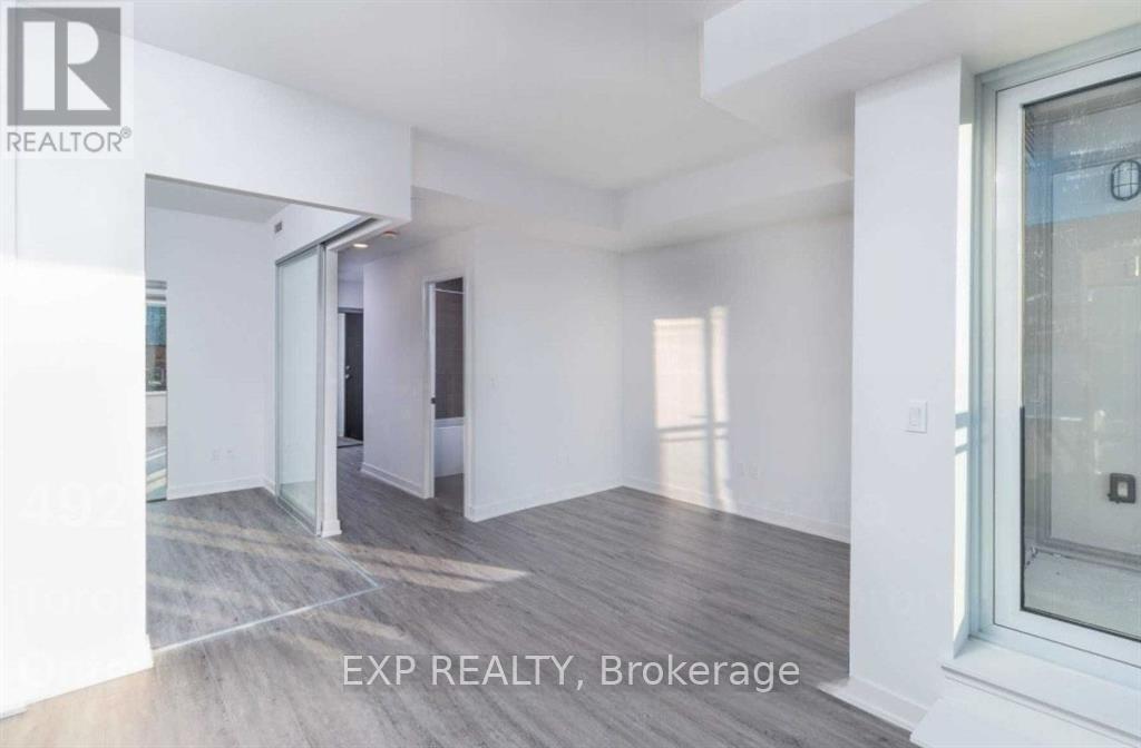 805 - 1 Cardiff Road, Toronto, Ontario  M4P 0G2 - Photo 3 - C13016508