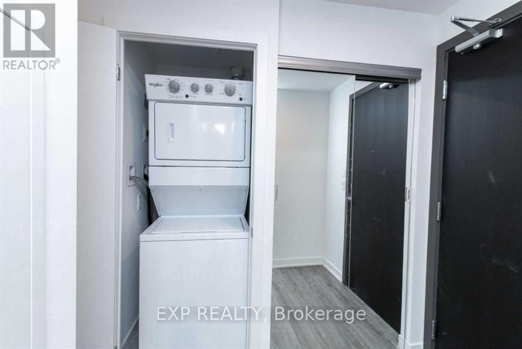 805 - 1 Cardiff Road, Toronto, Ontario  M4P 0G2 - Photo 9 - C13016508