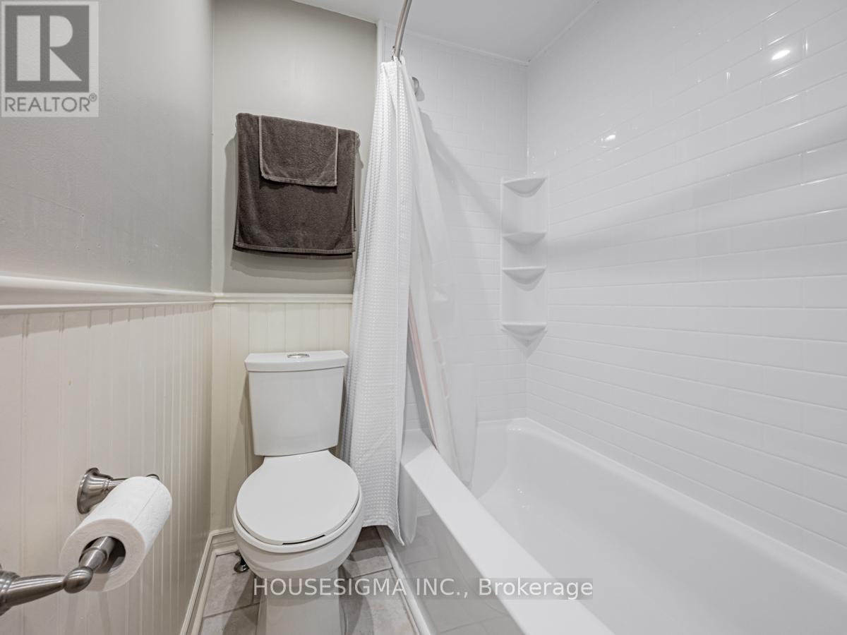 1379 Orlando Court, Oshawa, Ontario  L1G 6T8 - Photo 26 - E13016492