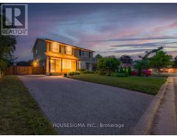 1379 ORLANDO COURT, Oshawa, Ontario