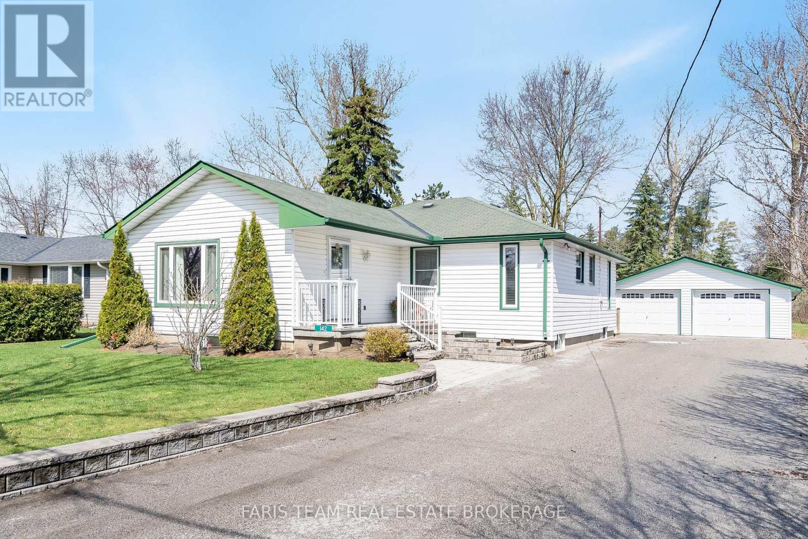 142 ORIOLE DRIVE, East Gwillimbury, Ontario