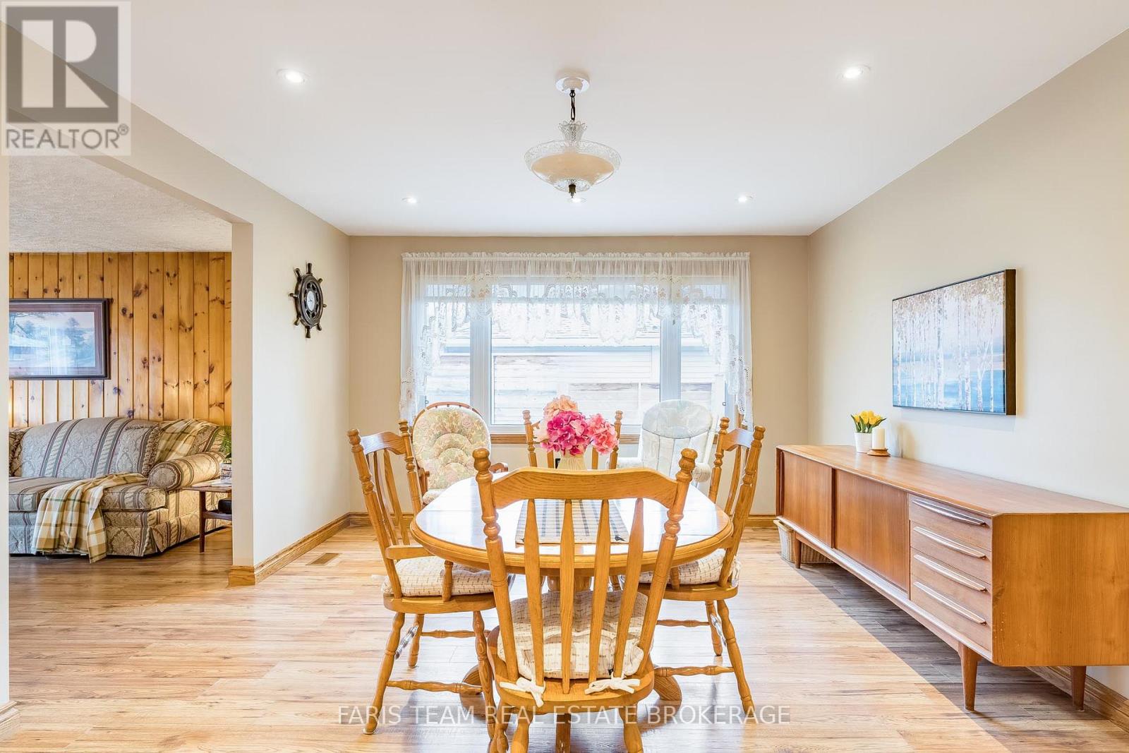 142 Oriole Drive, East Gwillimbury, Ontario  L9N 1G9 - Photo 15 - N12895022