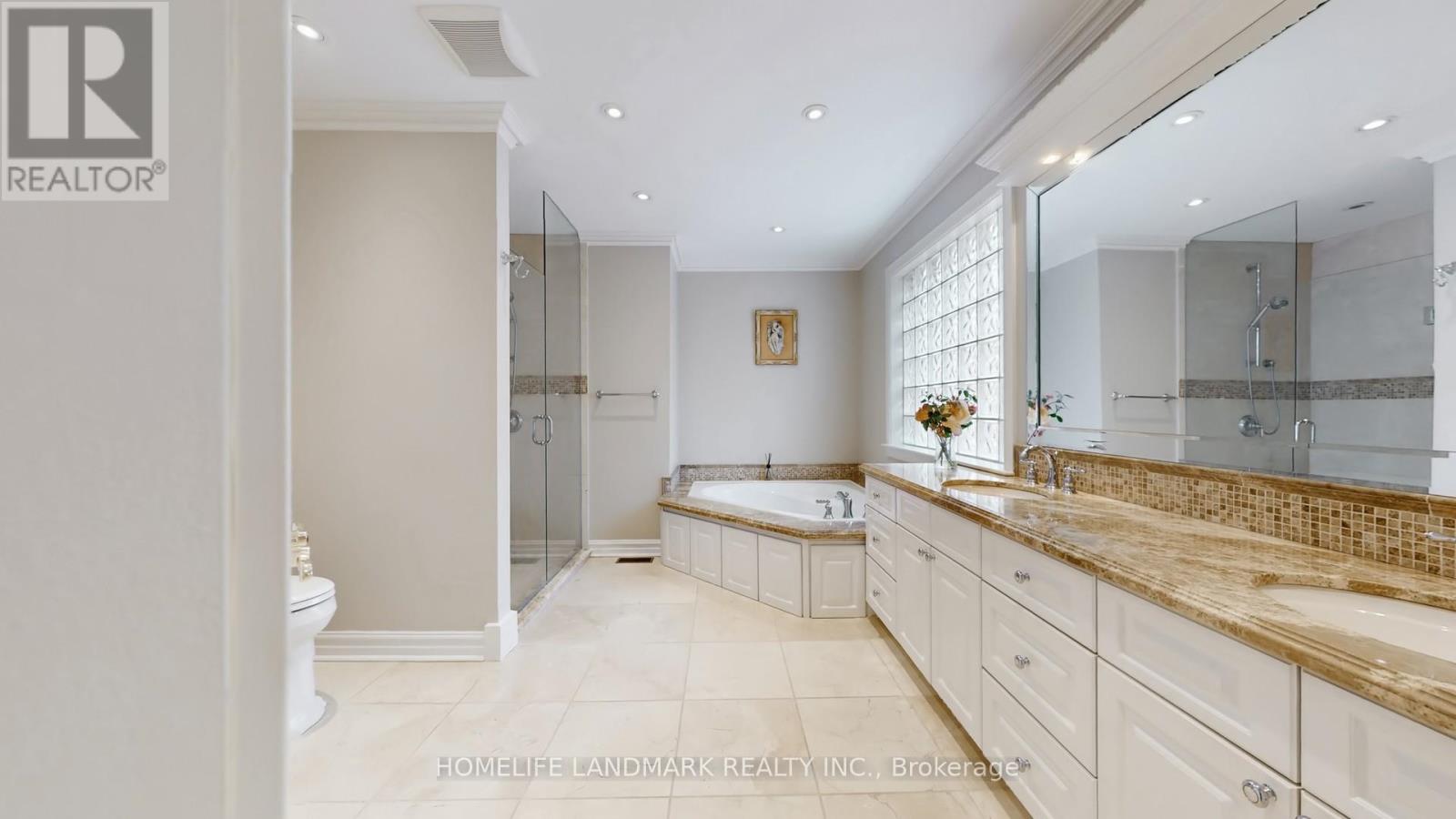 2108 Arbourview Drive, Oakville, Ontario  L6M 3P3 - Photo 19 - W12837730