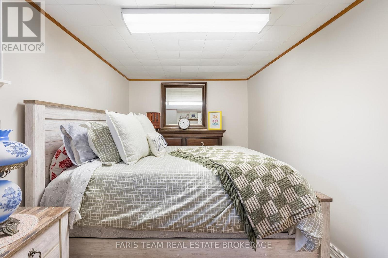 142 Oriole Drive, East Gwillimbury, Ontario  L9N 1G9 - Photo 37 - N12895022