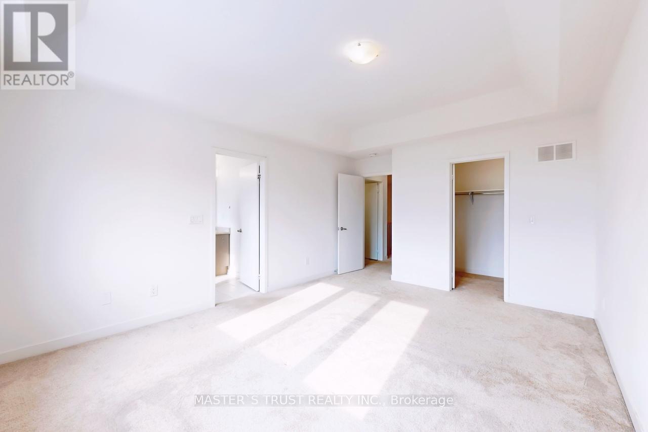 208 Harding Park Street, Newmarket (Glenway Estates), Ontario  L3Y 0E3 - Photo 21 - N13016452