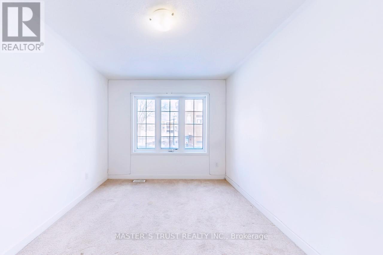 208 Harding Park Street, Newmarket (Glenway Estates), Ontario  L3Y 0E3 - Photo 24 - N13016452