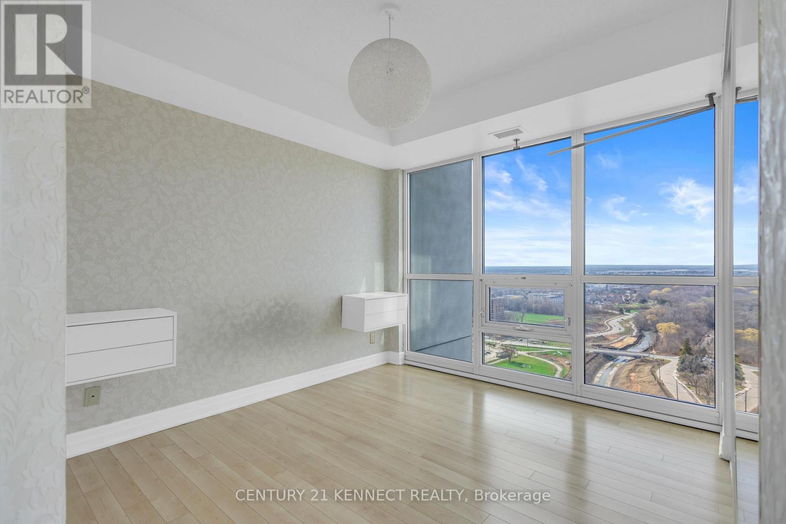 2408 - 100 John Street, Brampton, Ontario  L6N 2S8 - Photo 15 - W13016448