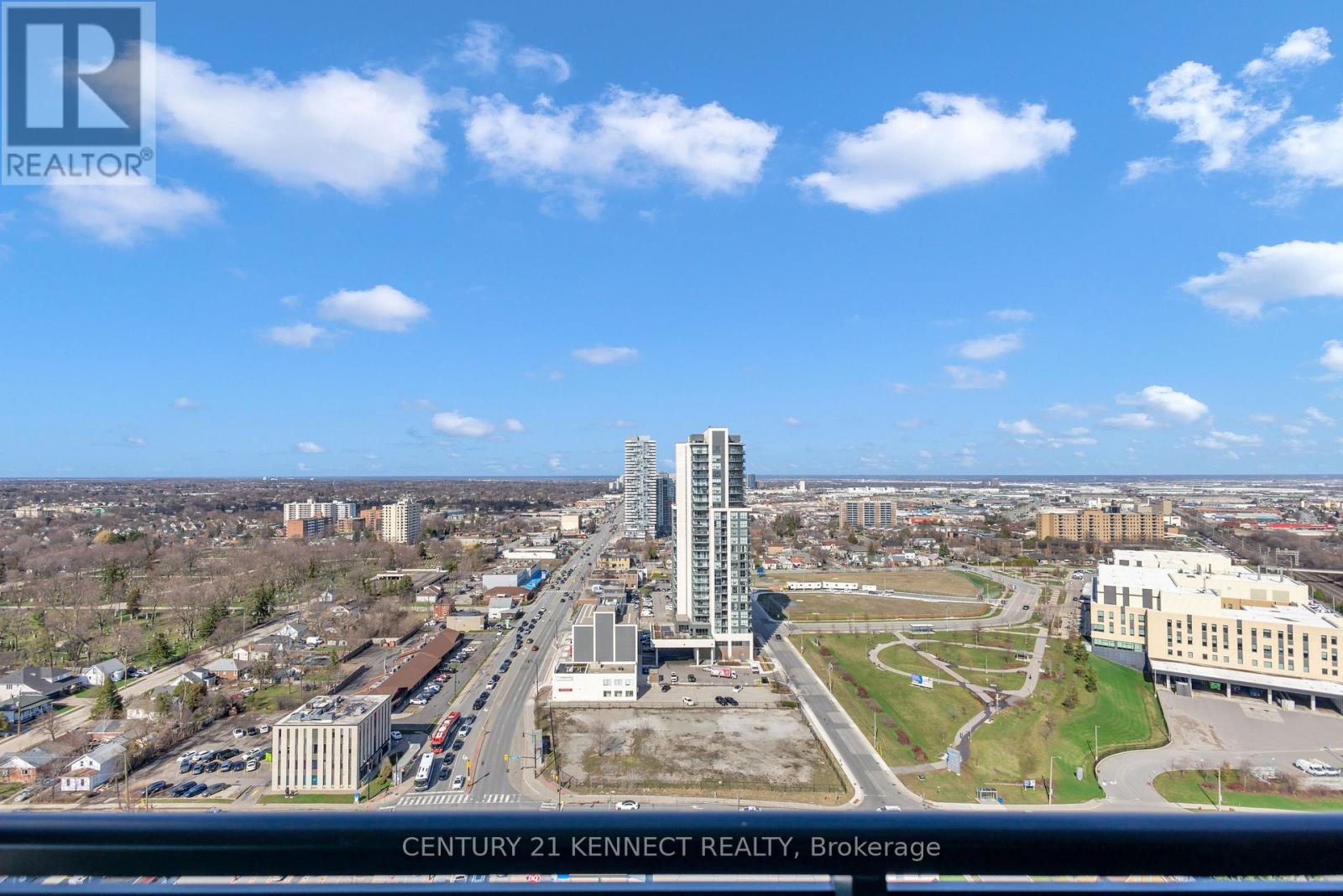 2408 - 100 John Street, Brampton, Ontario  L6N 2S8 - Photo 24 - W13016448