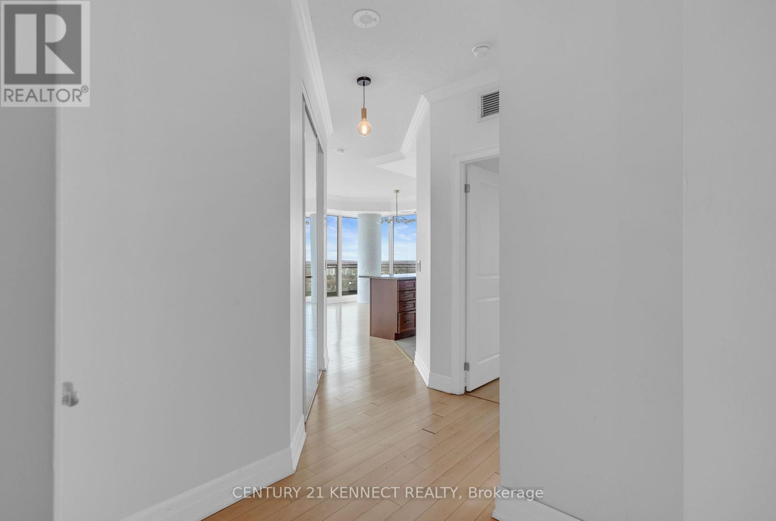 2408 - 100 John Street, Brampton, Ontario  L6N 2S8 - Photo 6 - W13016448