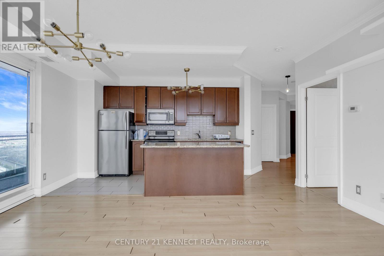 2408 - 100 John Street, Brampton, Ontario  L6N 2S8 - Photo 8 - W13016448