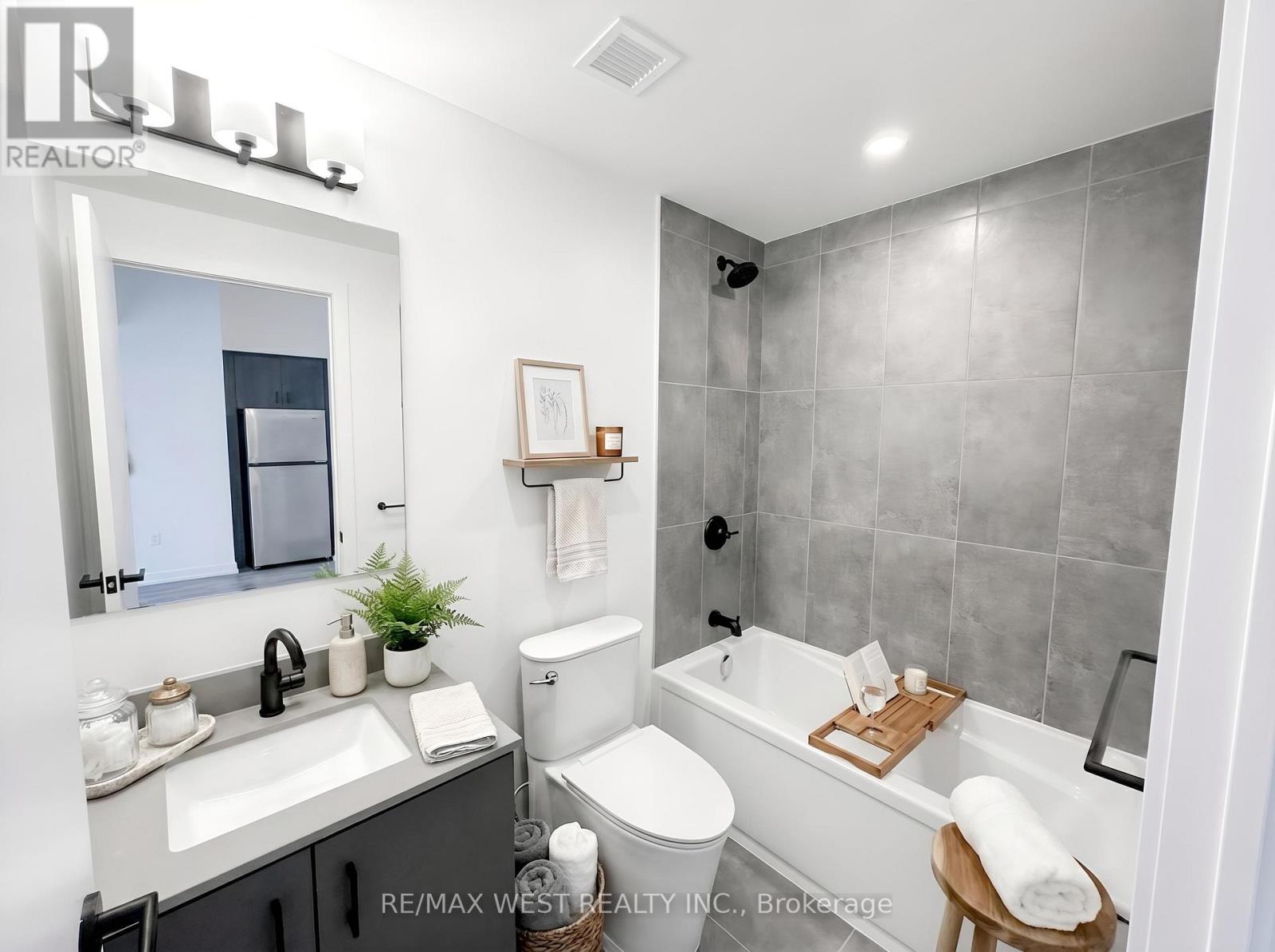 433 - 4878 Powers Common, Burlington, Ontario  L7M 2B4 - Photo 4 - W13016456