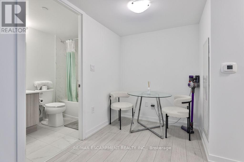 606 - 556 Marlee Avenue, Toronto, Ontario  M6B 0B1 - Photo 10 - W13016466