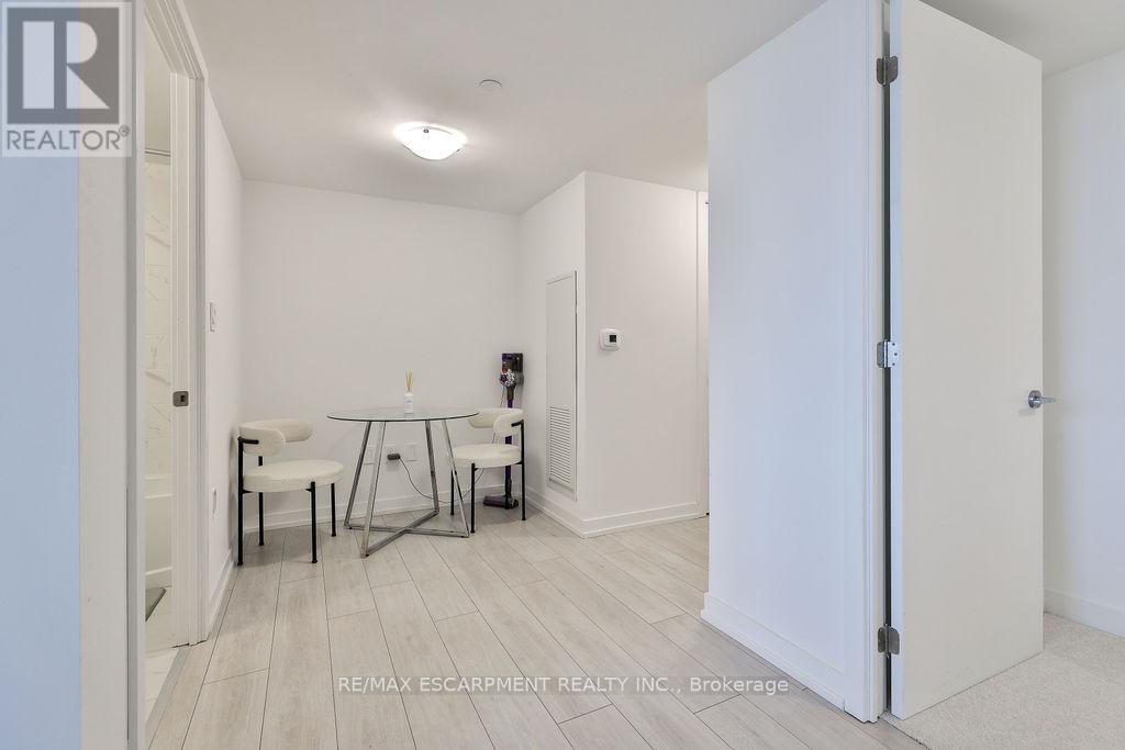 606 - 556 Marlee Avenue, Toronto, Ontario  M6B 0B1 - Photo 8 - W13016466