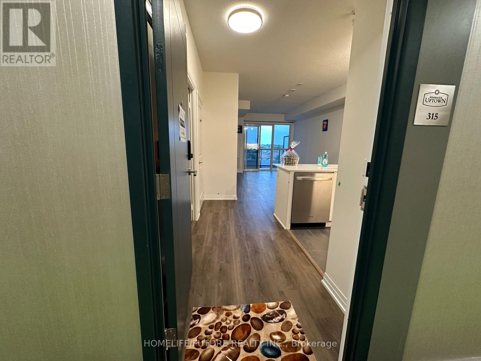 315 - 15 Watergarden Drive, Mississauga, Ontario  L5R 0H4 - Photo 3 - W13016488