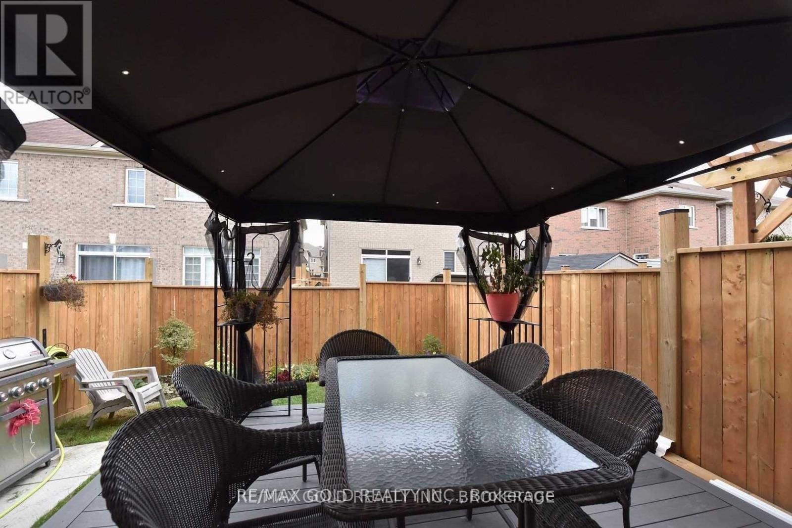 472 Queen Mary Drive, Brampton, Ontario  L7A 4L2 - Photo 10 - W13016526