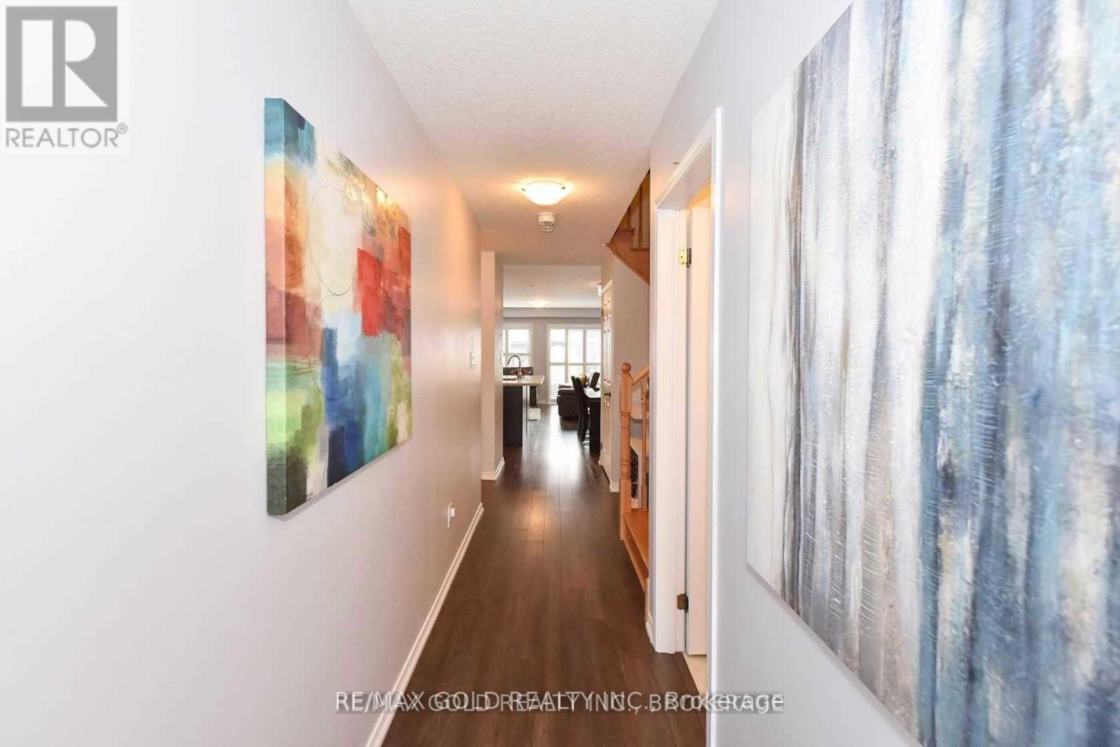 472 Queen Mary Drive, Brampton, Ontario  L7A 4L2 - Photo 3 - W13016526