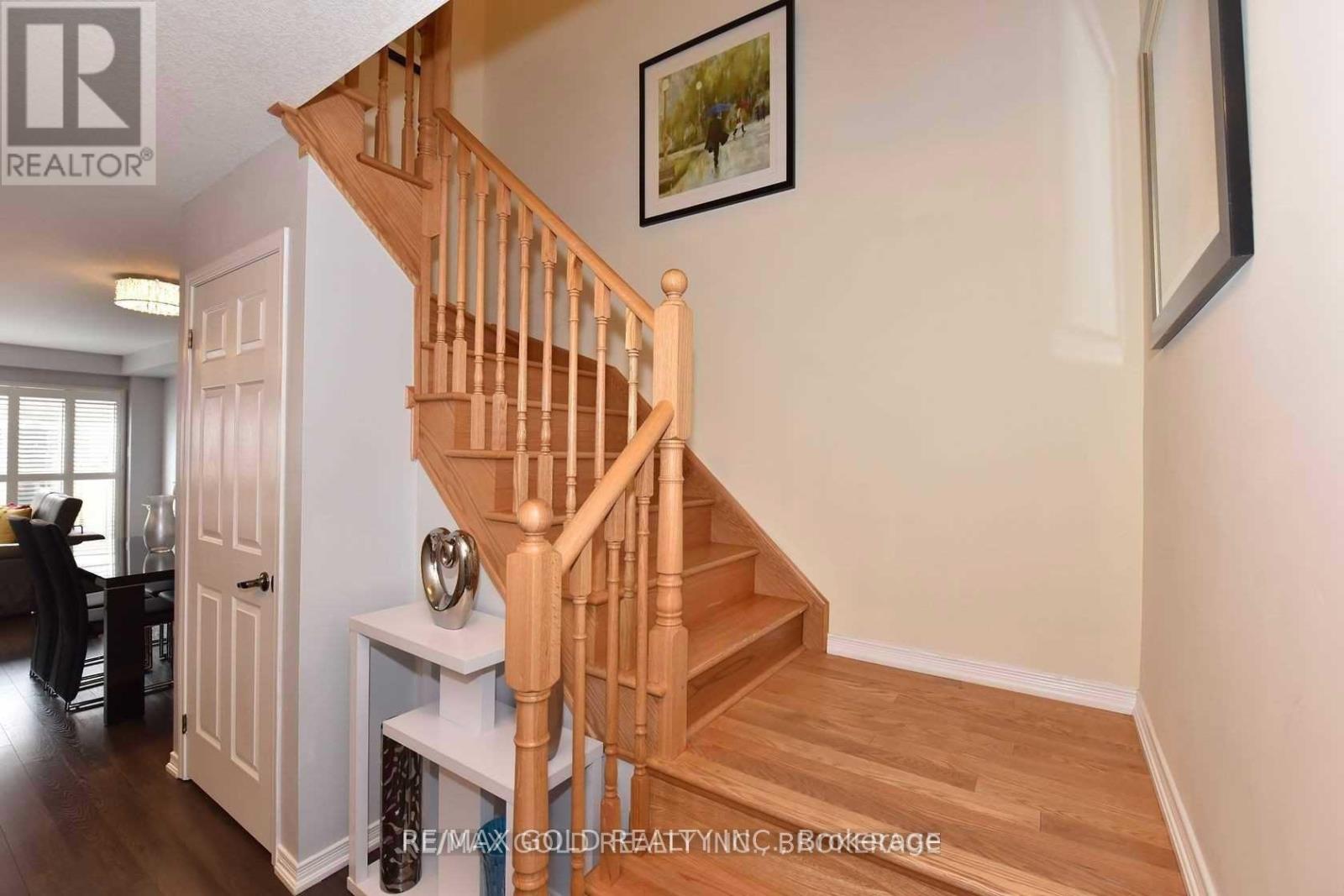 472 Queen Mary Drive, Brampton, Ontario  L7A 4L2 - Photo 6 - W13016526